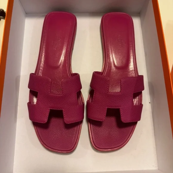 HERMES ORAN SANDALS, PINK POURPRE COLOR, SIZE 37.5 with BOX and DUSTBAGS - Picture 4 of 15